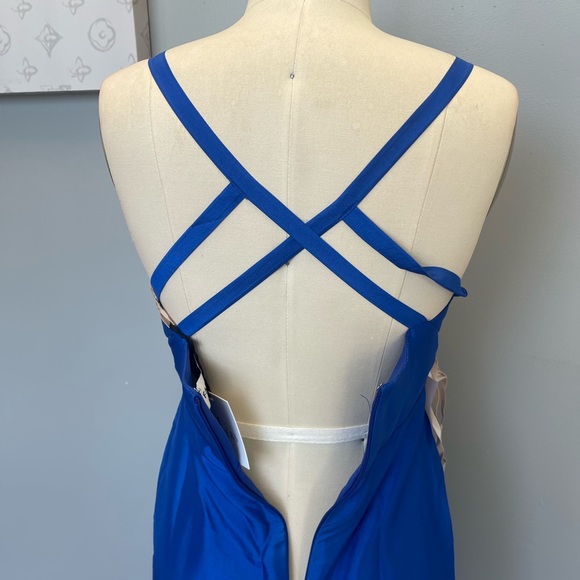 Fame and Partners Dress - Blue with strap and waist cut outs - Picture 6 of 6